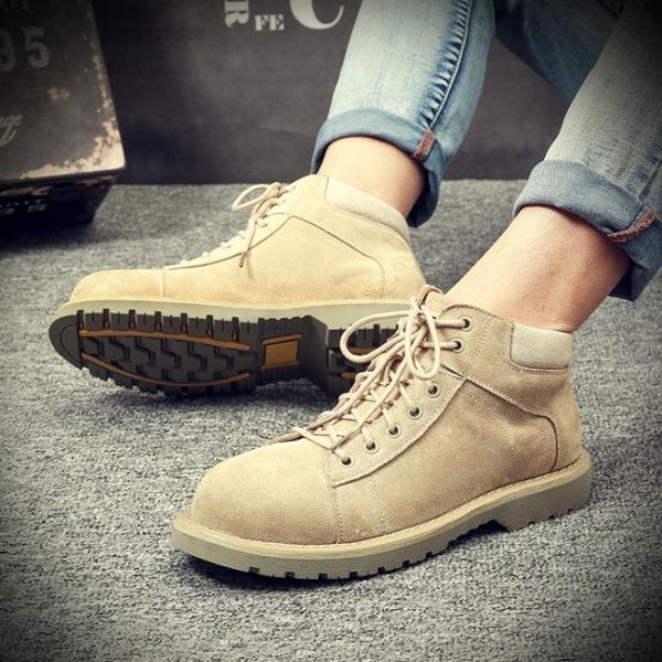 馬丁靴 男短靴 男鞋秋冬潮鞋新款男中幫短真皮英倫工裝沙漠大黃靴男靴子《印象精品》q1153