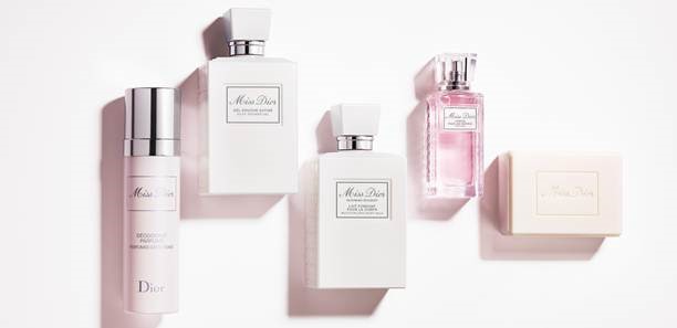 柔軟飄逸的香香秀髮好令人著迷❤