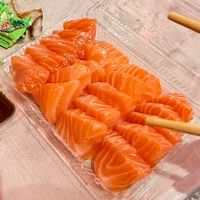 敢不敢跟我去吃死魚片