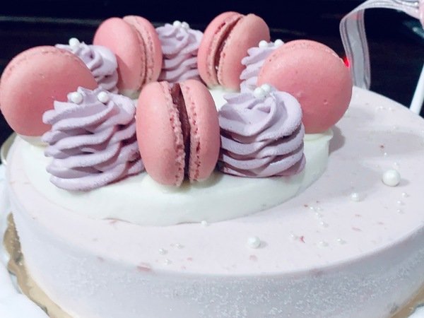 「母親節蛋糕」全省宅配預購 -女性專屬玫瑰荔枝義式冰淇淋蛋糕-法雅幸福概念文心店-冰淇淋蛋糕開箱