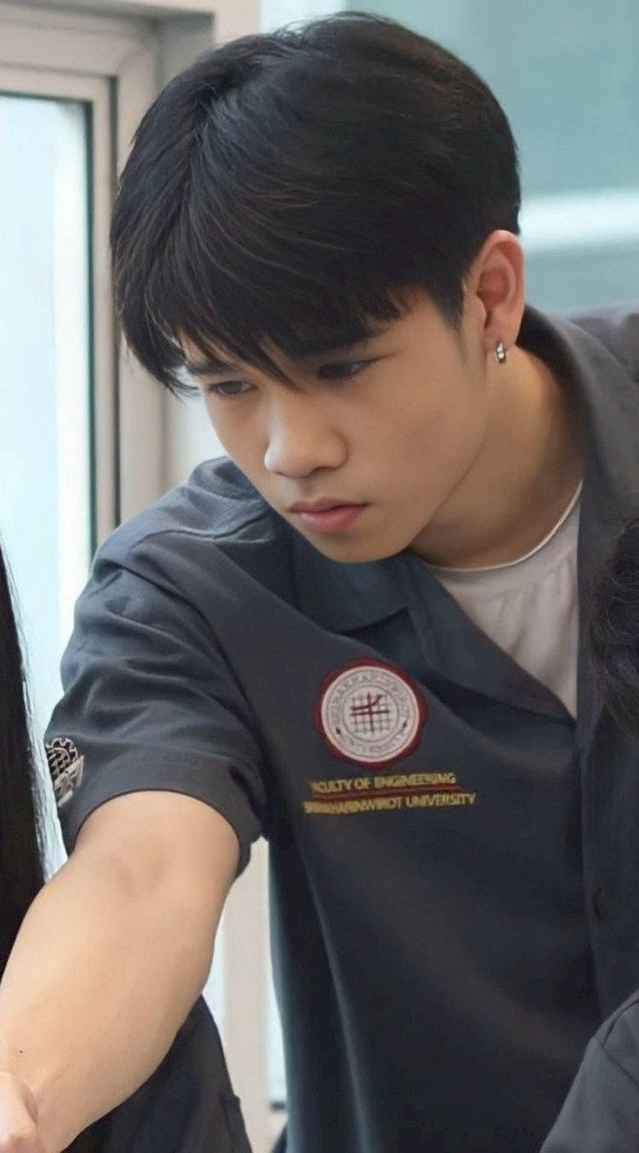 บางแสนนน(ไม่ใช่ติ่ง)