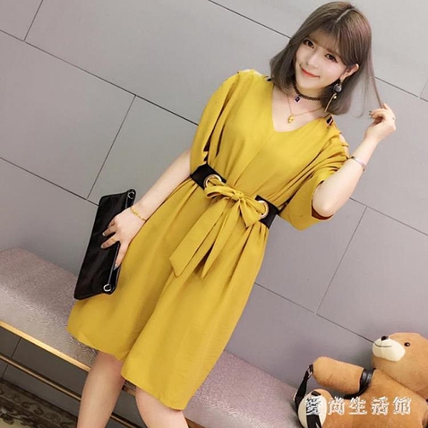 大碼短裙2020夏款洋氣寬鬆遮肚胖mm200斤中長款蝙蝠袖漏肩連身裙