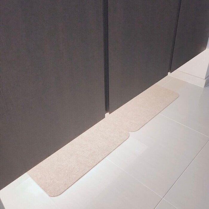 靴箱下に を敷く 玄関のキレイを簡単キープする方法