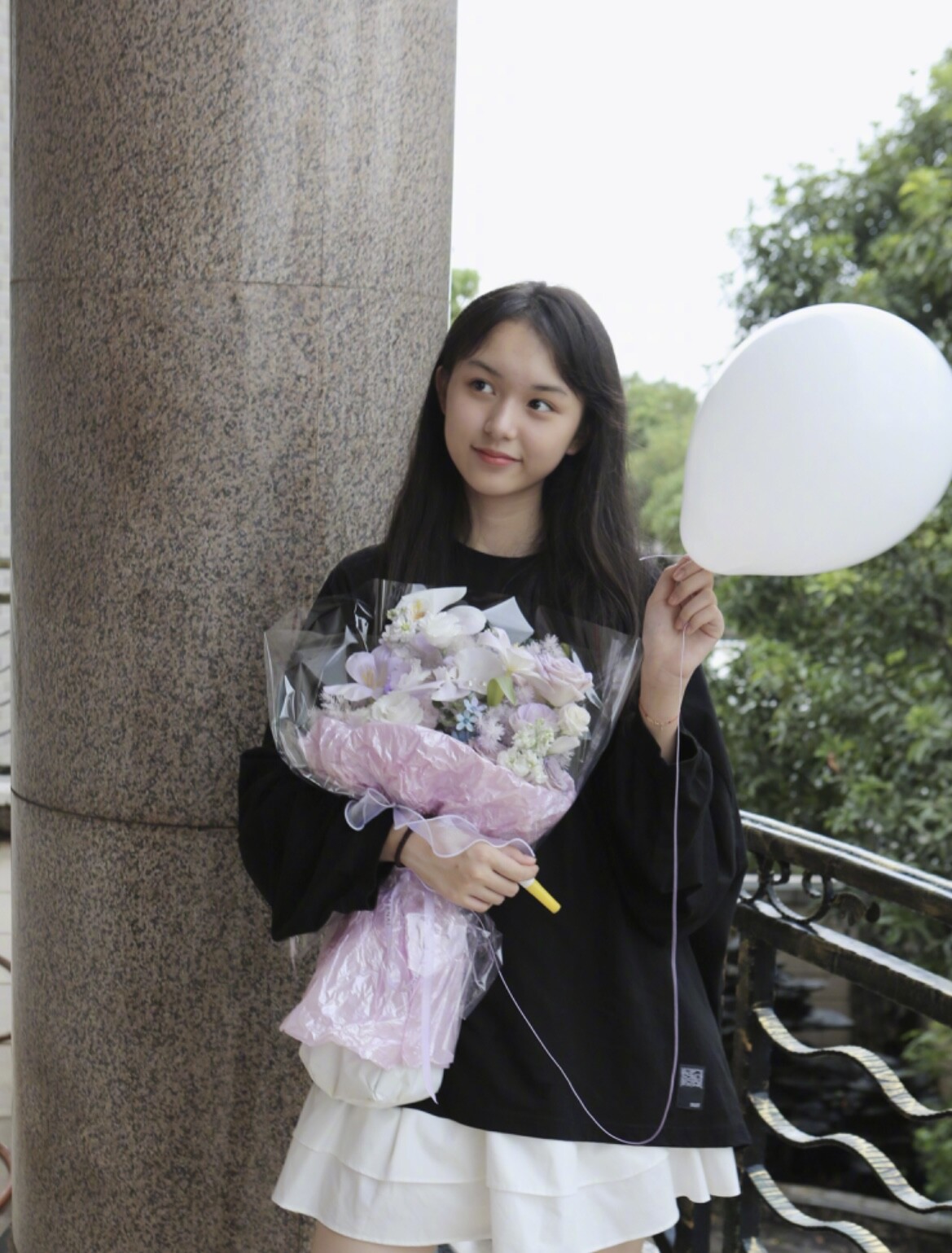 六位陸劇05後小花來了！你最看好誰？出演過超多爆劇的配角、「她」和張凌赫搭檔過！？