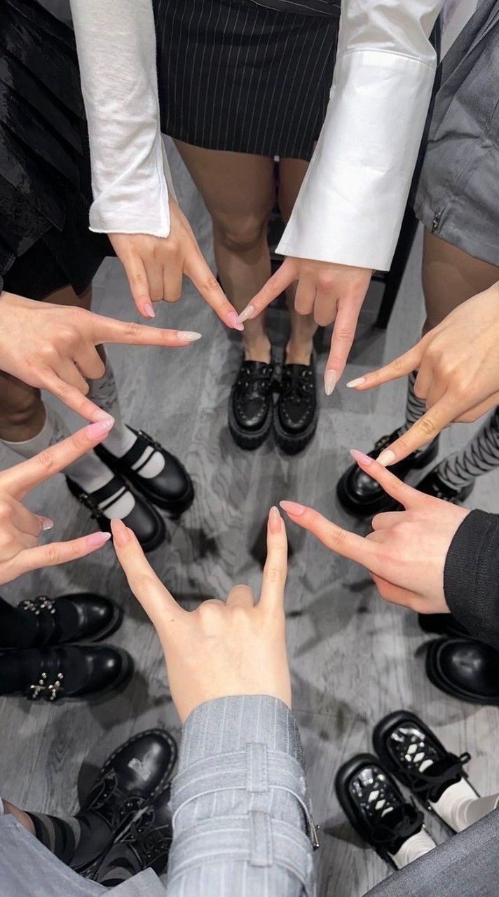 紜朵的kpop點心店(⁠✷⁠‿⁠✷⁠)^免_宣_拐^