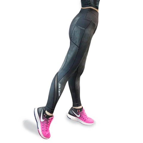 無論是瑜珈、有氧運動、騎車、跑步，或時尚內搭皆是能讓妳一件到底的最佳百搭單品，是一件結合運動及時尚的多功能機能褲。Attis客服的小叮嚀【關於寄貨】▶ 若非人為因素導致商品損毀、刮傷、髒污、運送過程造