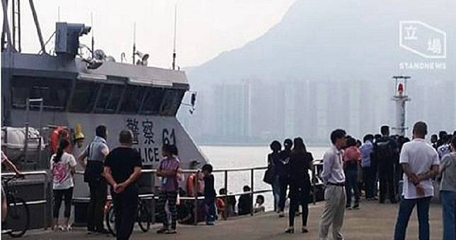 有大陸身分證才能上船　水警助陸籍中大生離開香港