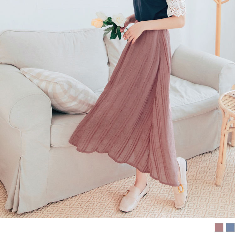 浪漫飄逸立體織紋腰鬆緊長裙