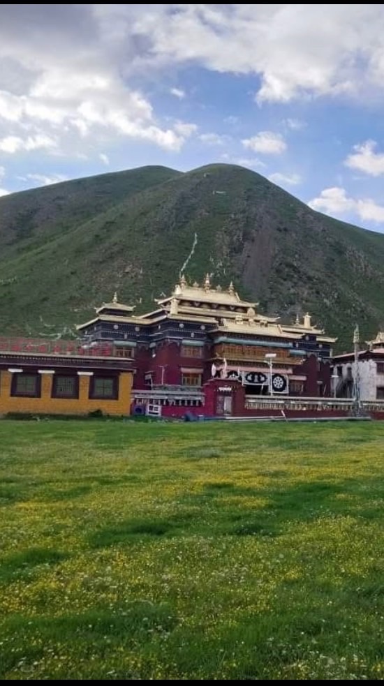 寧瑪巴多杰札永佩寺台灣佛學會