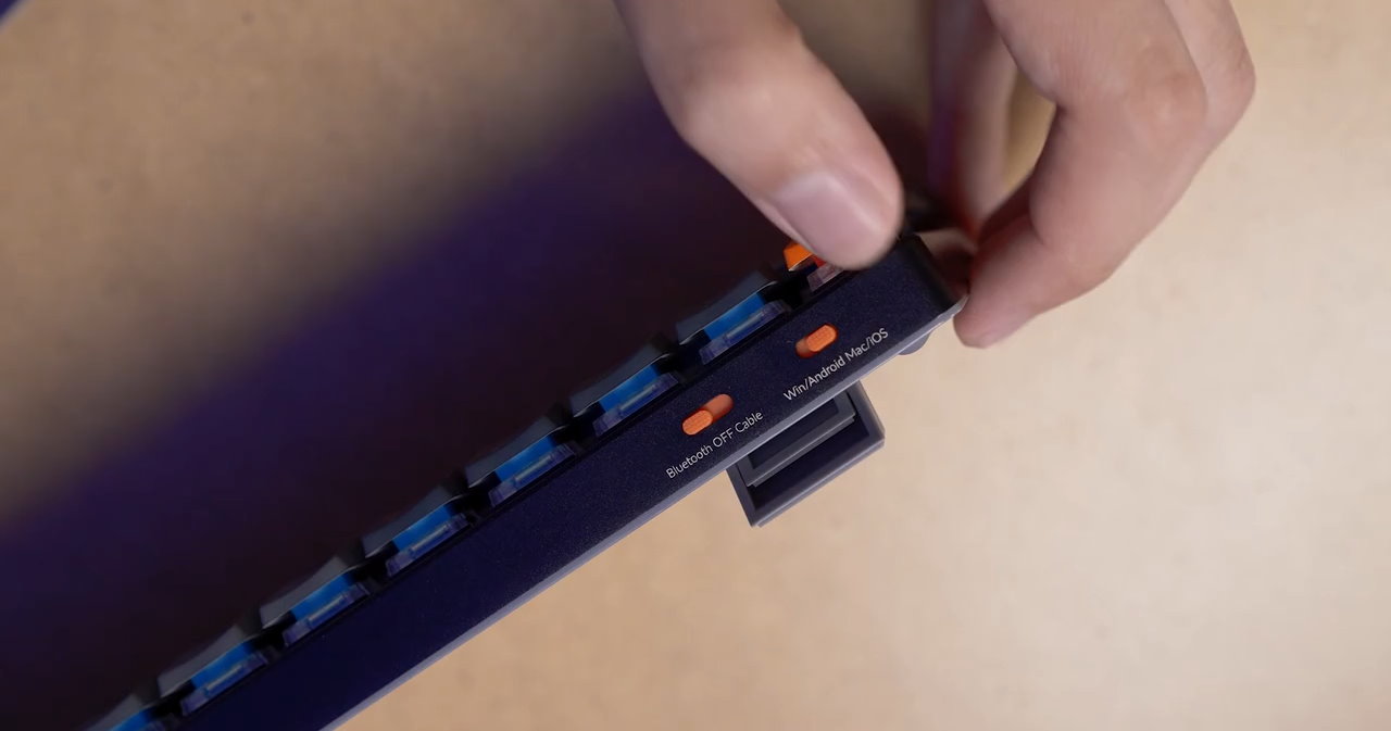 使用者可以透過切換鍵快速轉換不同操作模式。