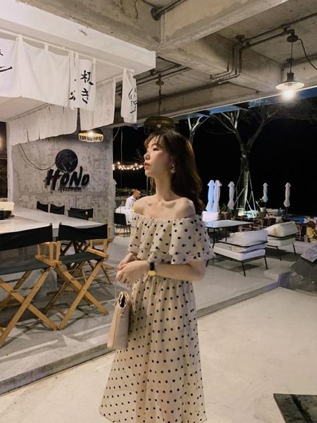 一字肩連身裙 ANLI STYLE 2019新款一字肩荷叶边中长款波点收腰连衣裙ins超火 玫瑰