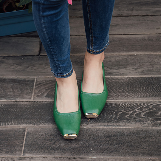 MIT 全真皮柔軟方頭低跟娃娃鞋 100368-焦點綠