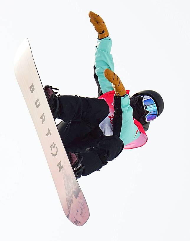 InPics China's Cai Xuetong finished fourth in women's snowboard