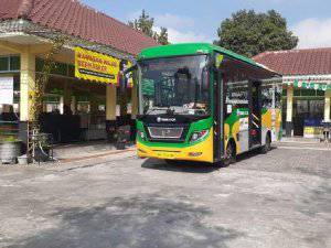 Warga Tiga Kecamatan Di Sleman Naik Trans Jogja Gratis Tagar Id Line Today