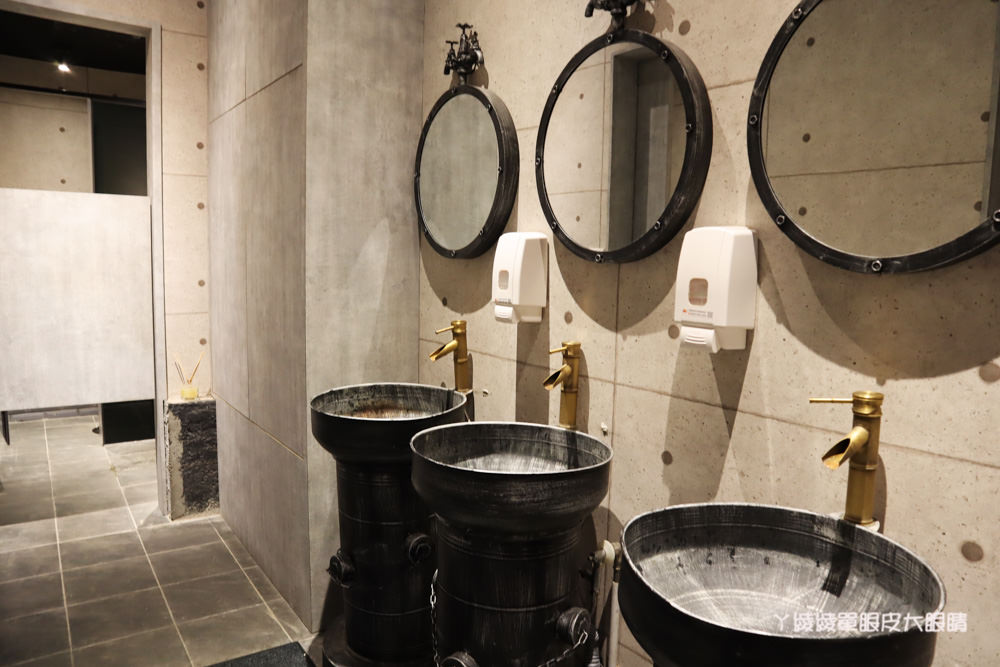 新竹火鍋無極限！竹北上官木桶鍋推出日本A5和牛吃到飽無限量供應，加碼送痛風海鮮船