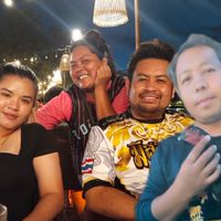 บ้าบอคอแตก
