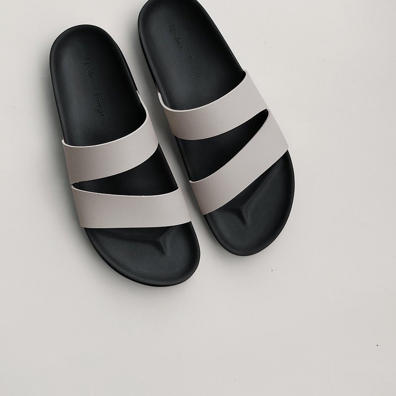 Urban Trooper 健康拖鞋适合男女