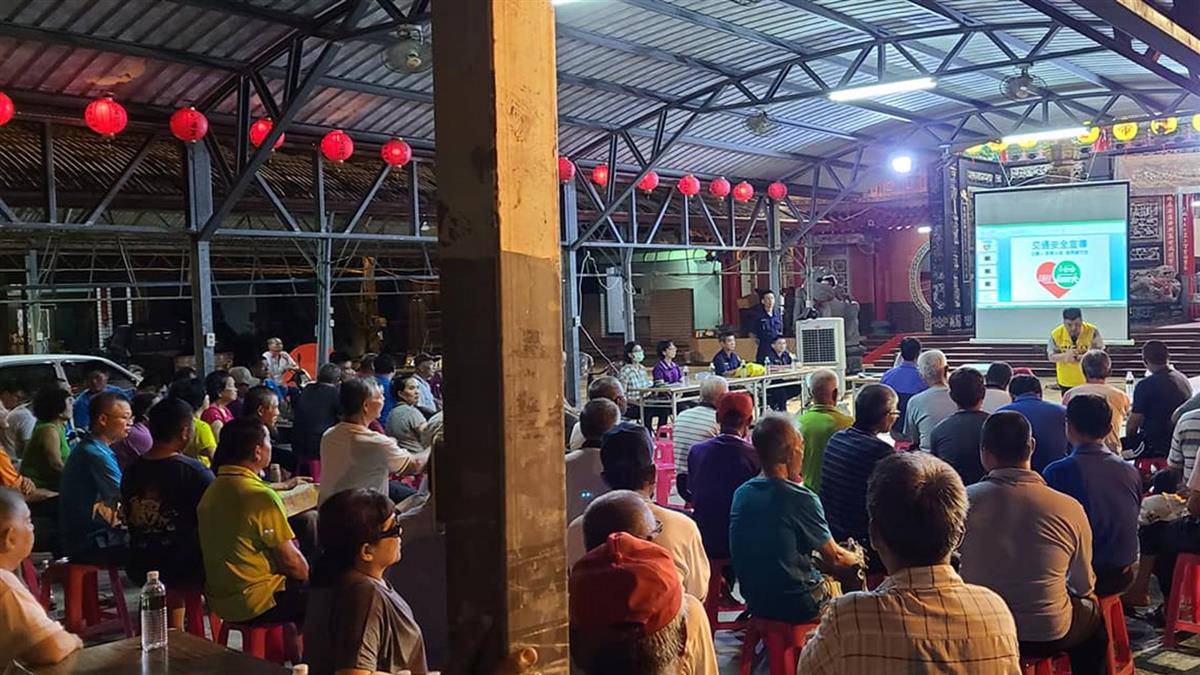 Re: [討論] 遇到匝道緩慢加速的前車, 怎麼解?