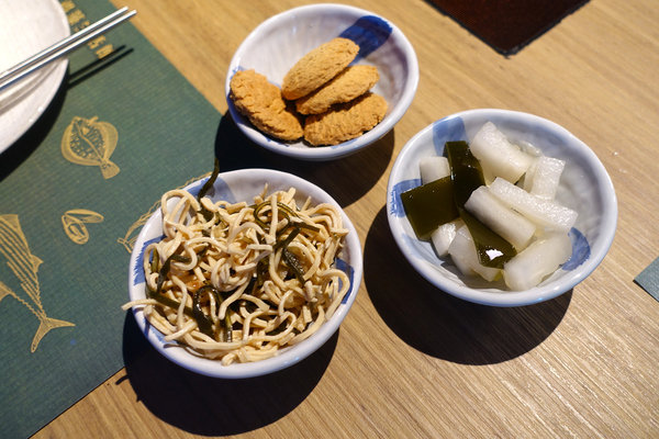 Hi-Q褐藻生活館Hi-Q鱻食，南京三民站不限時餐廳，文創、購物、美食、活動場地租借，網美必備美食養顏鍋，免費WIFI及插座咖啡紅茶免費喝