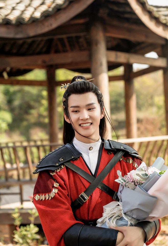 陸劇隱藏版校園男神3：周彥辰 飾演《我才不要和你做朋友呢》段霄