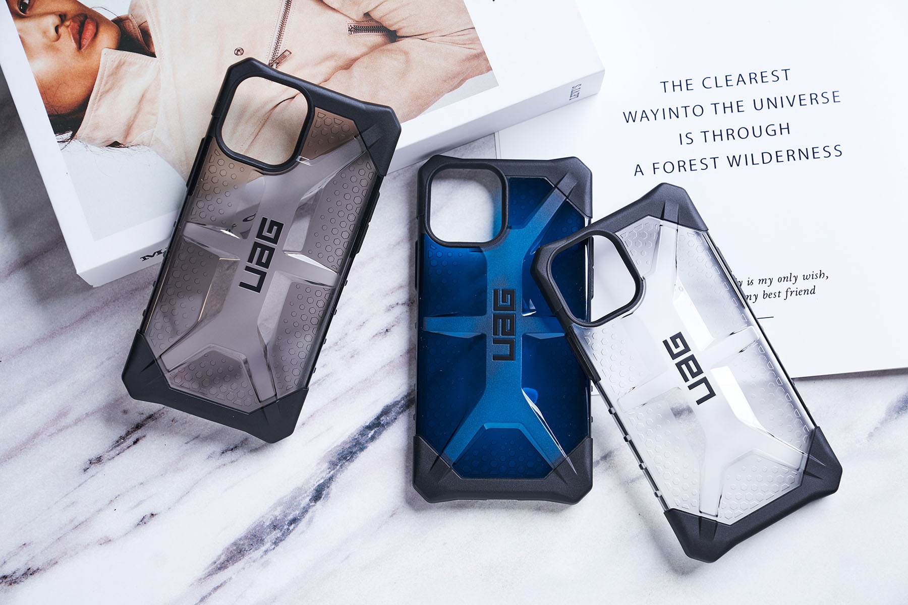 UAG 透色系列一共有三種配色，其中今年新增藍色看起來真的很誘人！