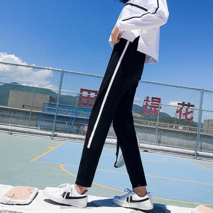 顏色 : 黑色 尺碼 : 2xl M L XL 褲長 : 長褲 女褲褲型 : 哈倫褲 女褲腰高 : 中腰 面料 : 棉混紡布 厚薄 : 薄款#Alonso 【現貨】大陸廣州寄出，下標1-3天寄出，寄出