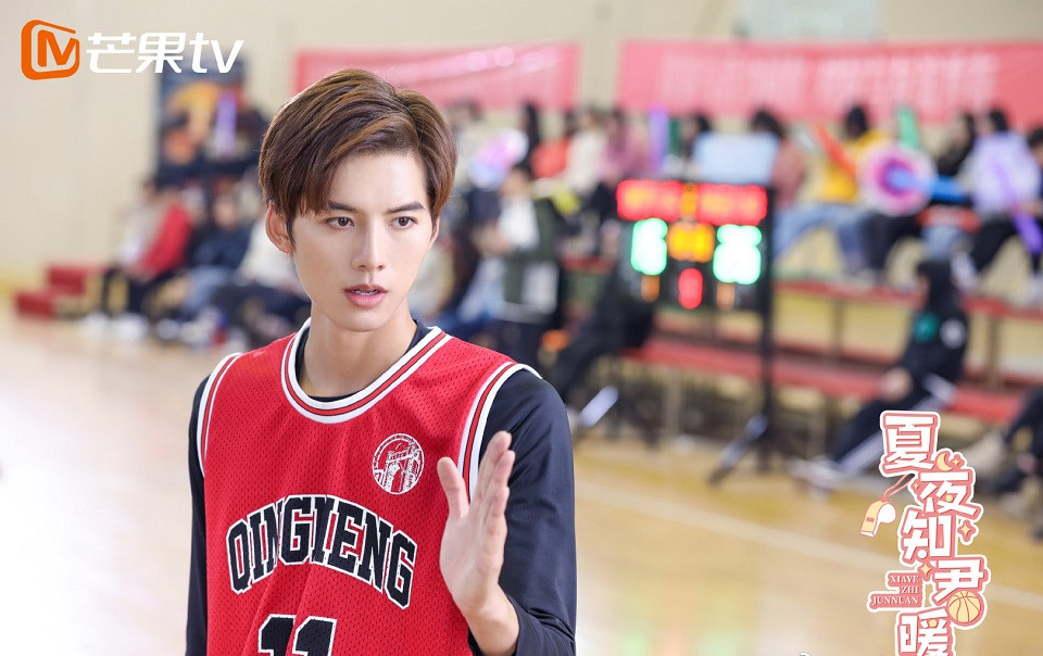 六月陸劇男主8：鄧超元 飾演《夏夜知君暖》君夜