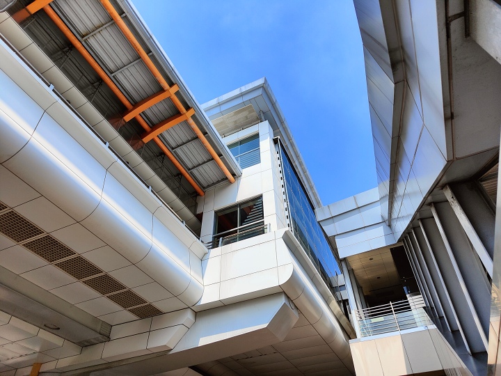 OPPO Find X3 Pro 開箱評測，從超廣角到顯微鏡拍照超給力、售價 32,990 元