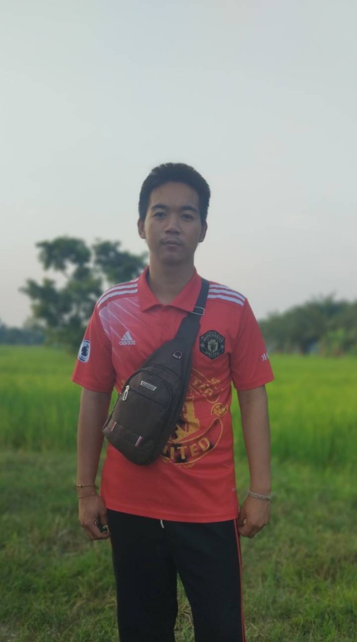 บอล กิตตินันท์