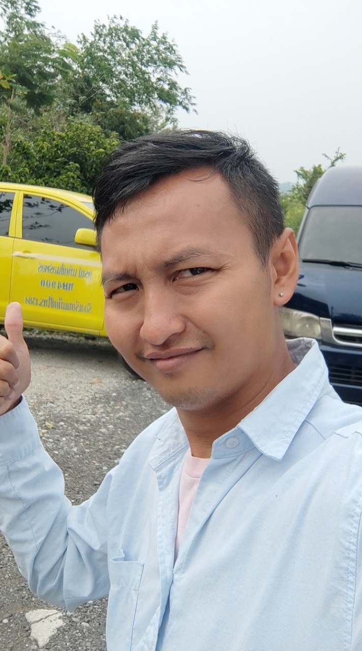 ตรางงานรถของ เก้าหน้า เที่ยวทั่วไทย ราคาเบาๆ บริการดี๊ดี