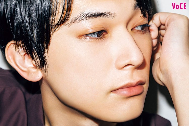 吉沢亮インタビュー 距離の縮め方がわからないだけで みんなと仲良くなりたいんです 笑