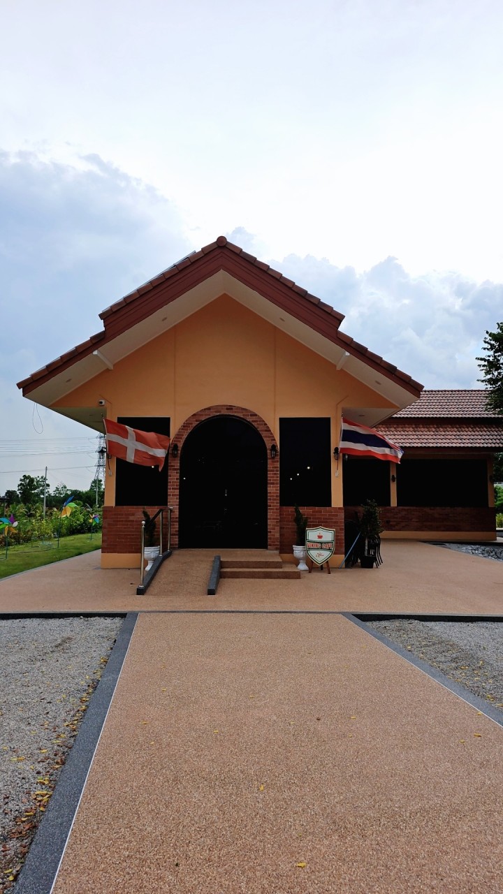 Thani  Beach Rent