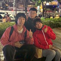 克愛哩兩敗