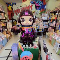 Munny blind box กล่องสุ่ม บางแสน
