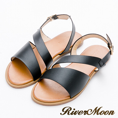 鞋板偏小 請選購大一碼較舒適嚴選高質感皮革面料羅馬編織魚骨 露出肌膚修長腳背