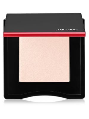 WHAT IT ISThis blush and highlighter hybrid seamlessly enhances, highlights, and contours with airy,
