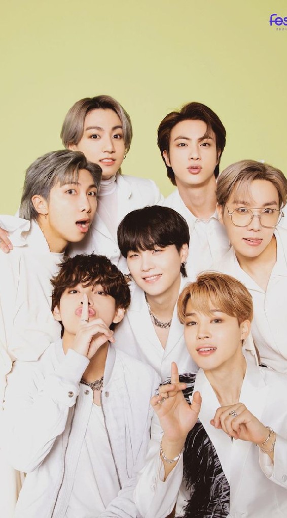 ลูกทีมร้านARMY🥰