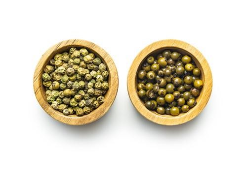 グリーンペッパーとは サラダ マリネ ステーキなどに大活躍 オリーブオイルをひとまわしニュース