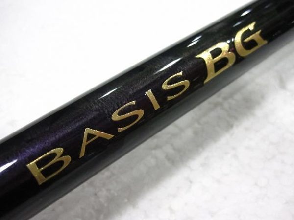 BASIS BG是一款能夠攻略荒磯大物的強力規格，也是您挑戰日本全國著名釣場的最佳選擇。最令人矚目的