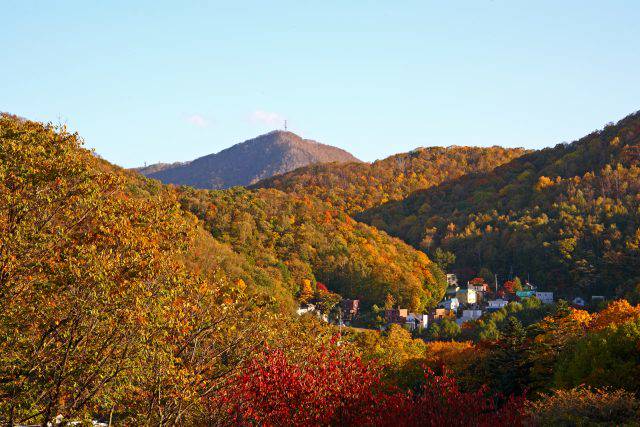 北海道賞楓 從市中心到野外秘境 必去紅葉景點大全集 Compathy Magazine Line Today