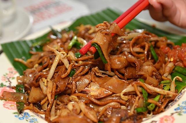 3 Resep Kwetiau Goreng Rumahan Yang Lezat Dan Mudah Dibuat Theasianparent Line Today