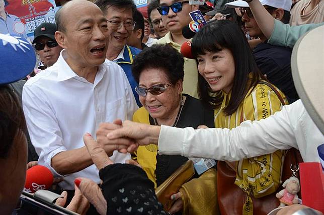 民進黨中南部選情逐漸被韓撬開...兩地方看出端倪