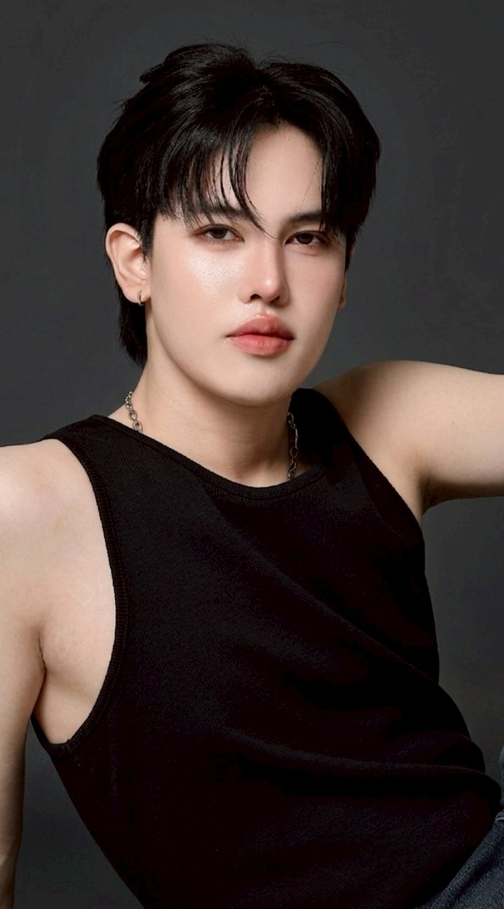 James  suphanat official