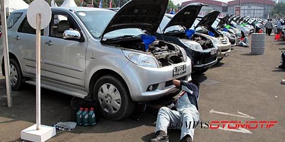 Mobil Mesin Bensin Boleh Pakai Oli Khusus Diesel Mobil Mesin Bensin Boleh Pakai Oli Khusus Diesel