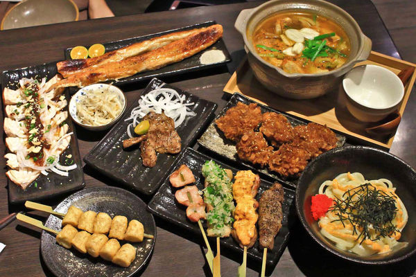 【蘆洲美食】熊賀串燒居酒屋-價格實惠又美味的串燒居酒屋 【蘆洲美食】熊賀串燒居酒屋-價格實惠又美味的串燒居酒屋