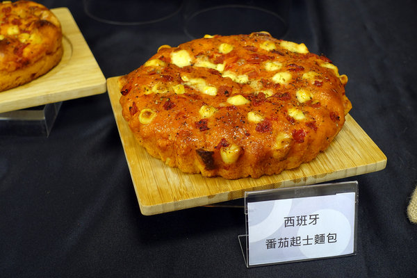 餐飲創業開店技術指導-開元創意中心，食品原料供應.批發.配送及餐飲設備、實用開店美食教學、開發新菜單，可滿足採購需求的餐飲創業顧問