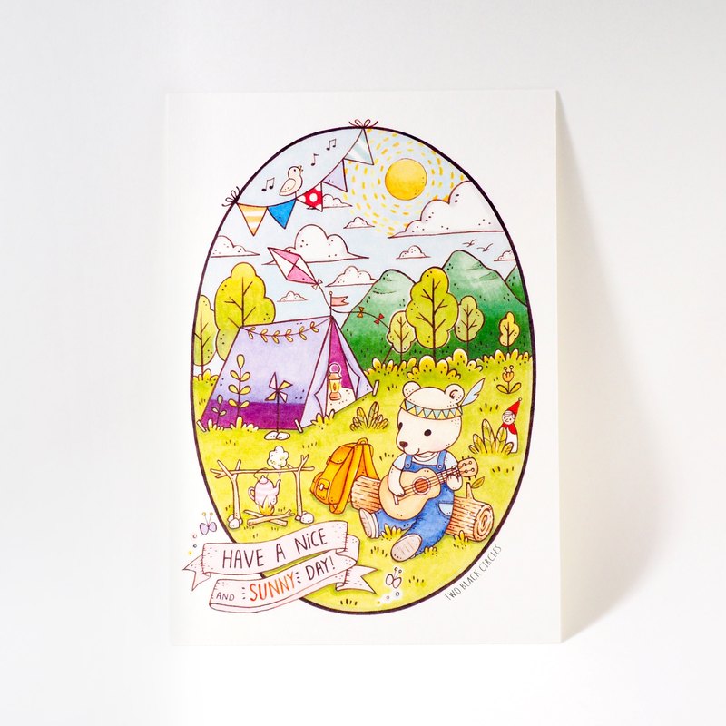 __日間露營小熊 插畫明信片__ 以水彩及麥克筆繪畫的插畫作品， 小熊到山森之間勇敢的探險及露營， 路途中遇上很多有趣的事物， 正在休憩的時候， 出現了一隻為他的小結他演奏伴唱的鳥兒， 大家一起過了個