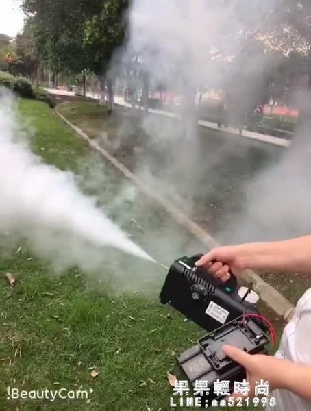 煙霧機 12V煙霧機低壓 汽車車載噴霧機戶外攝影煙機行動煙霧機不帶電池【果果新品】