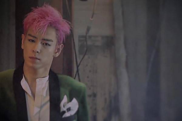 Wajib Militer T.O.P Resmi Ditangguhkan karena Skandal Ganja