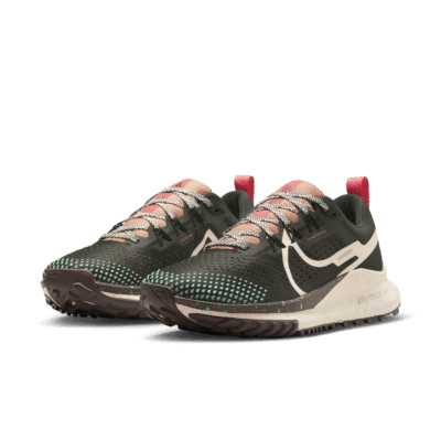 秋冬跑鞋推薦6：【Nike】Nike Pegasus Trail 4